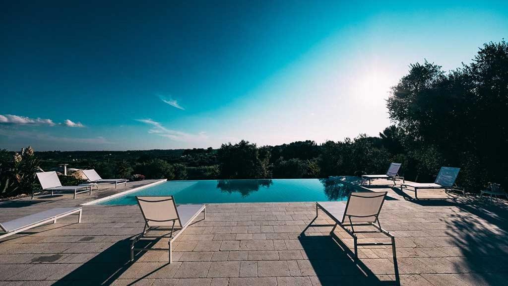 Bed and Breakfast Relais Trulli Le Icone Остуні Екстер'єр фото
