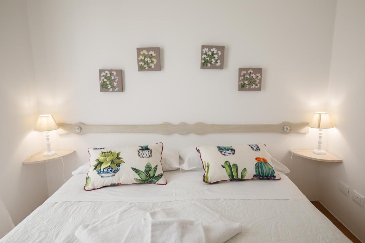 Bed and Breakfast Relais Trulli Le Icone Остуні Екстер'єр фото