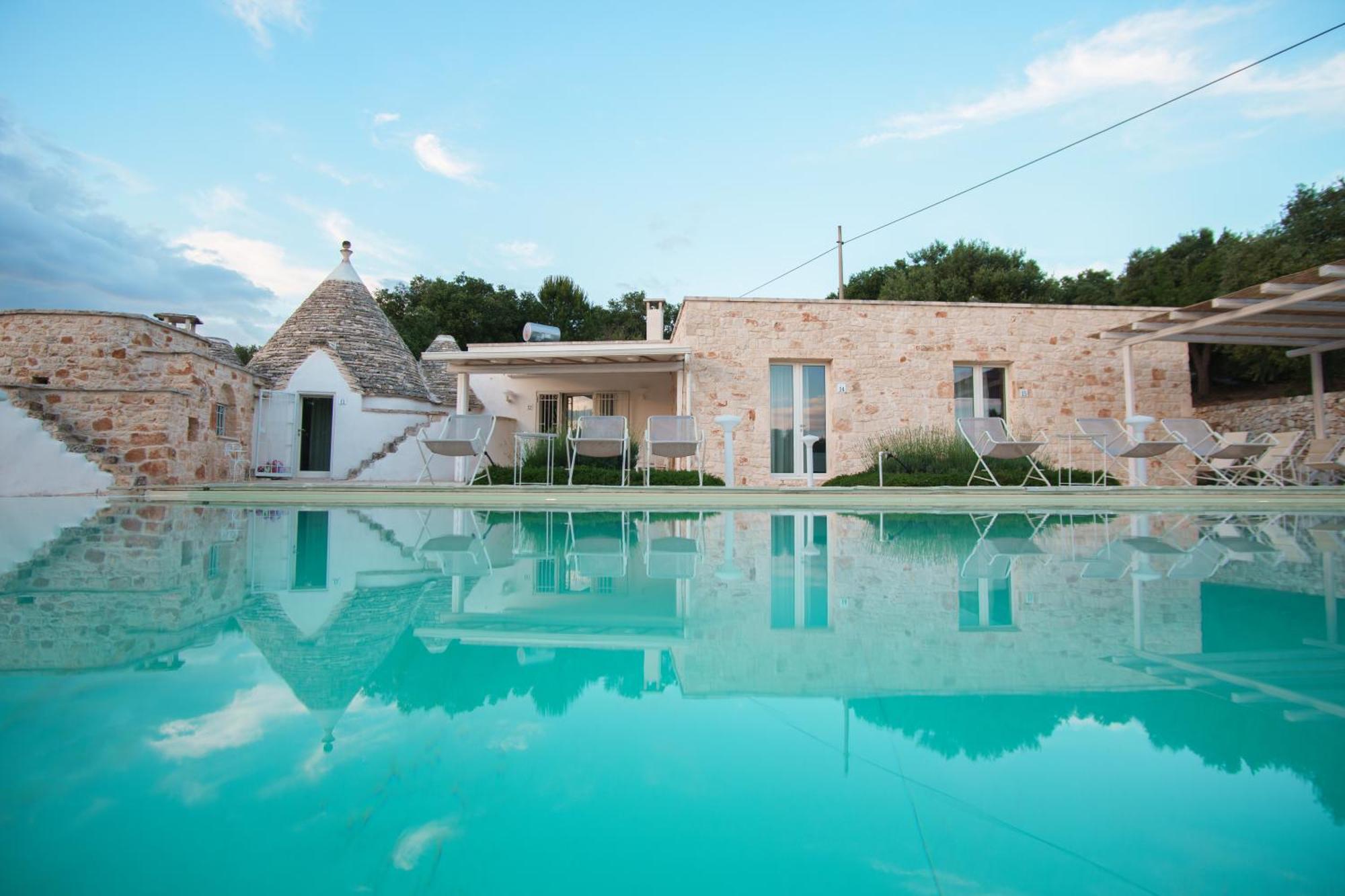 Bed and Breakfast Relais Trulli Le Icone Остуні Екстер'єр фото