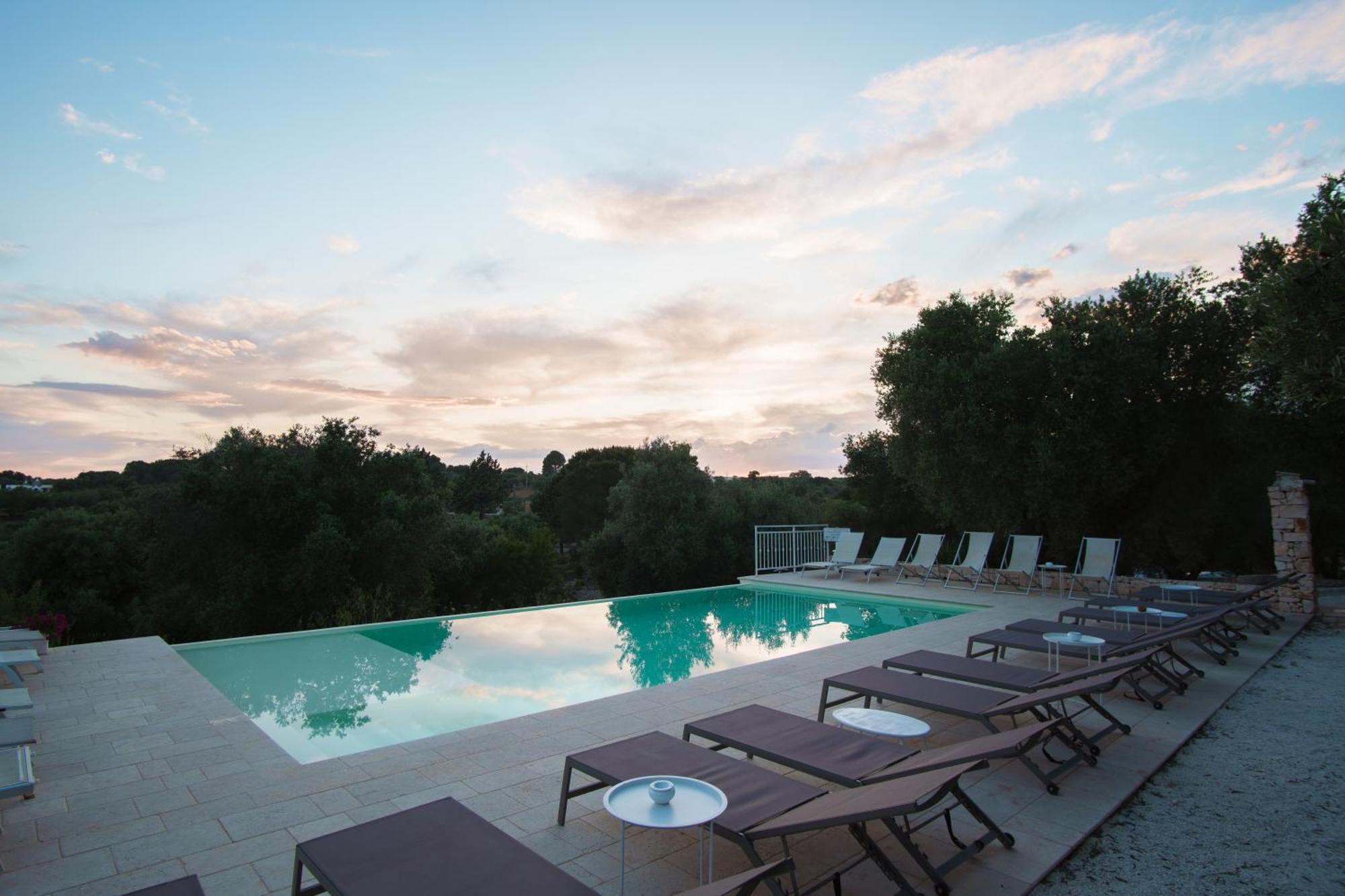 Bed and Breakfast Relais Trulli Le Icone Остуні Екстер'єр фото